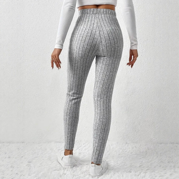 Women Padded Sweatpants with Rib Structure Lune London
