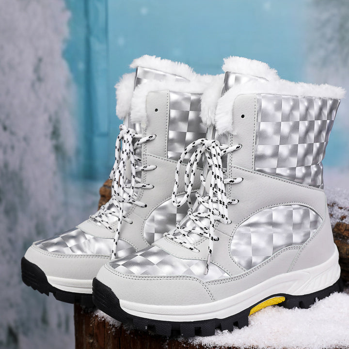 Winter boots for women with comfortable insulation and non-slip sole Lune London