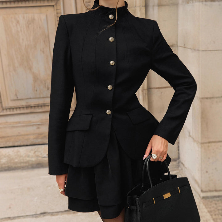 Veste élégante pour femmes avec coupe slim et détails de bouton élégants Lune London