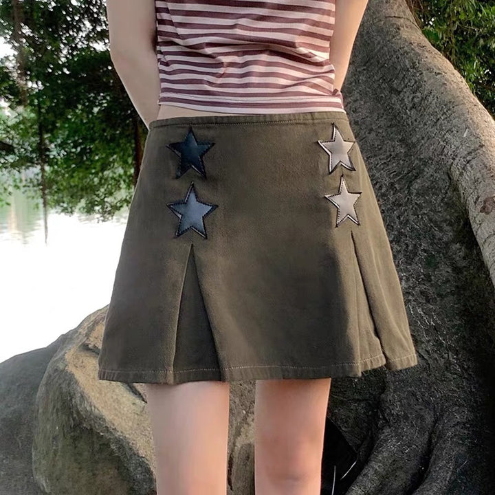 Mini skirt for women with structured star details and high-quality material Lune London