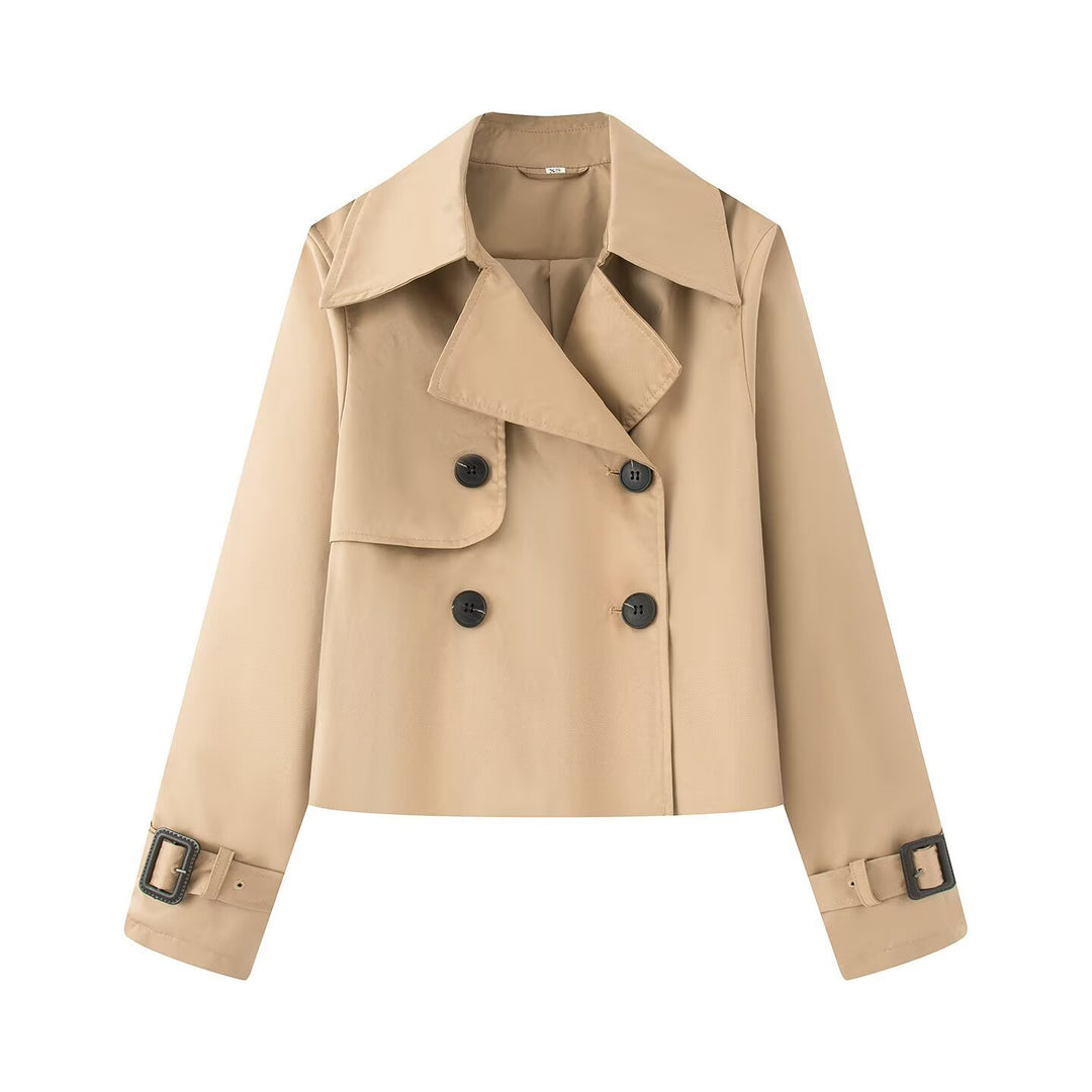 Elegant trench coat for women with classic details Lune London