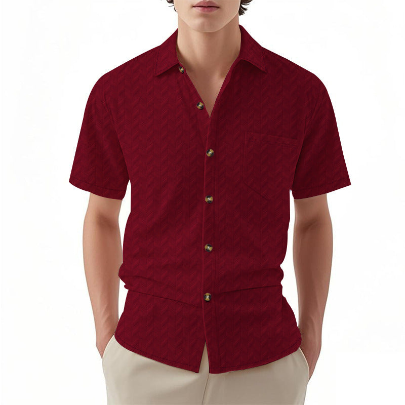 Short sleeve shirt for men with a modern structured design and a practical chest pocket Lune London