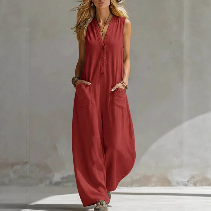 Ladies jumpsuit with deep V-neck and practical pockets Lune London