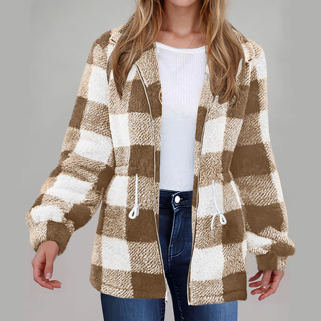Fleece jacket for women with a trendy check pattern and practical pockets Lune London