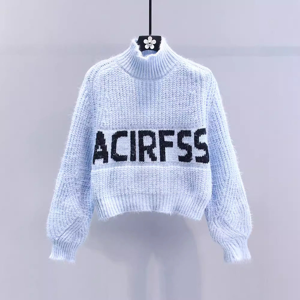 Chunky knit high neck sweater for women with a graphic pattern Lune London