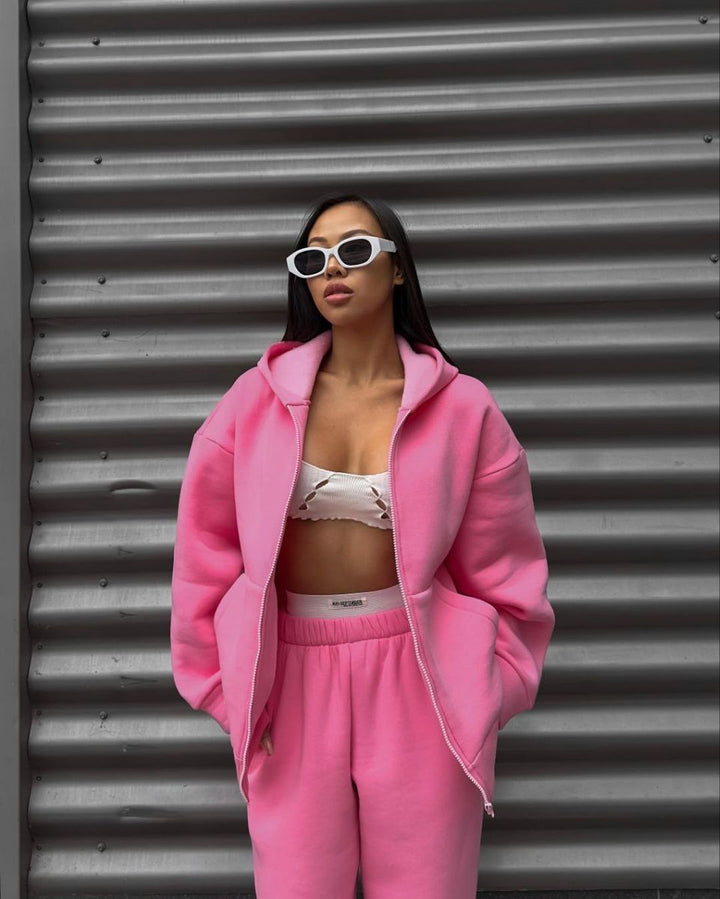 Women's sports set consisting of a hoodie and jogger pants Lune London