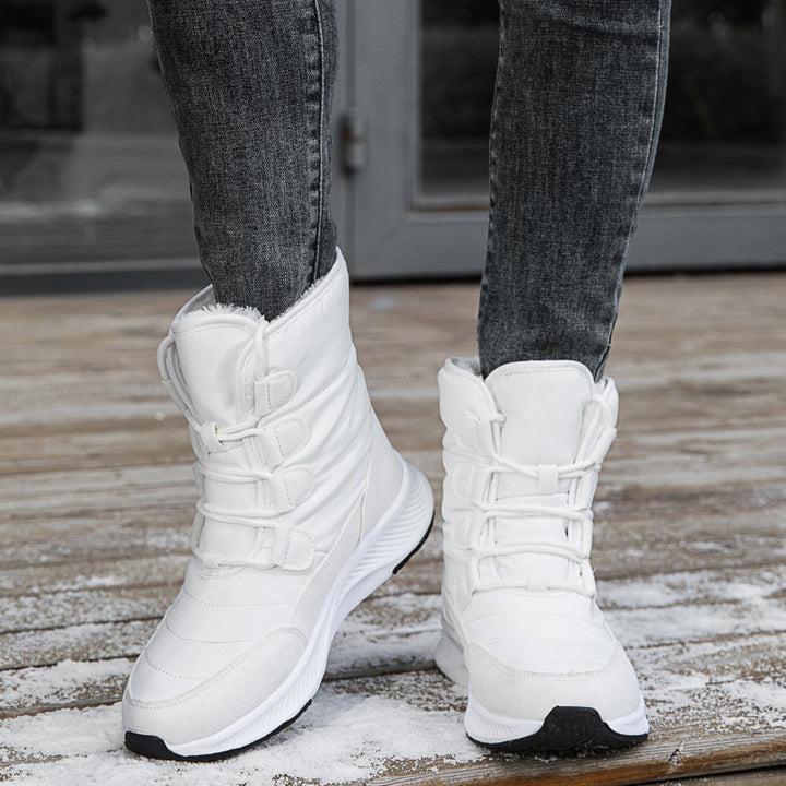 Winter sneaker boots for women with insulating lining and non-slip sole Lune London