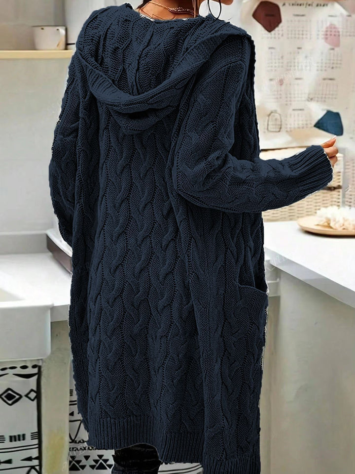 Women's cardigan with pockets and cable pattern Lune London