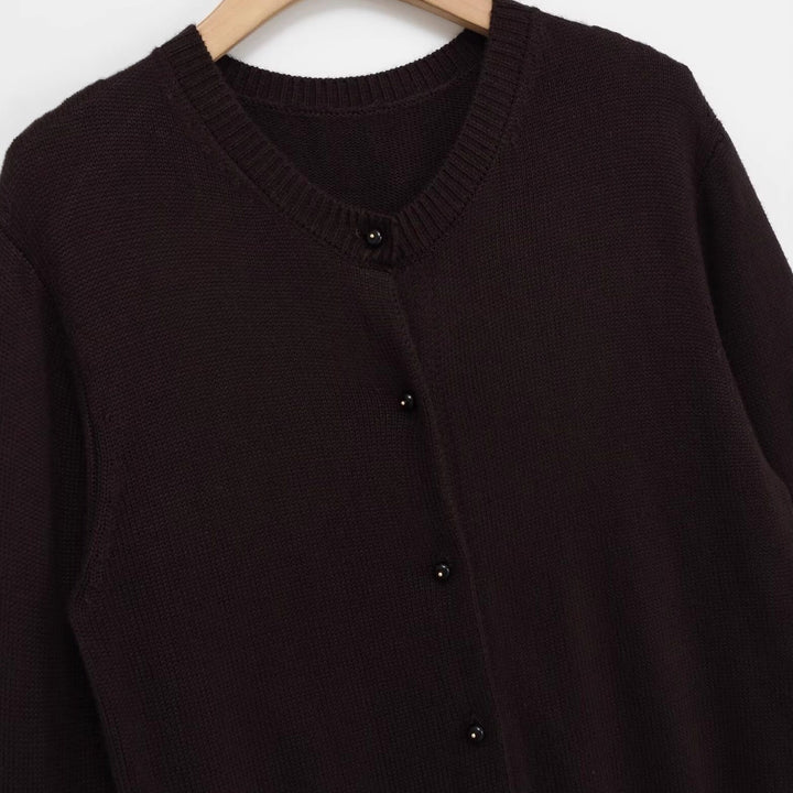 Cardigan confortable pour femmes avec fermeture à boutons Chic & Stil