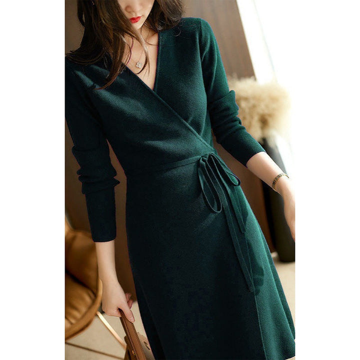 Women’s Wrap Dress with Long Sleeves and Elegant Waist Detailing Lune London
