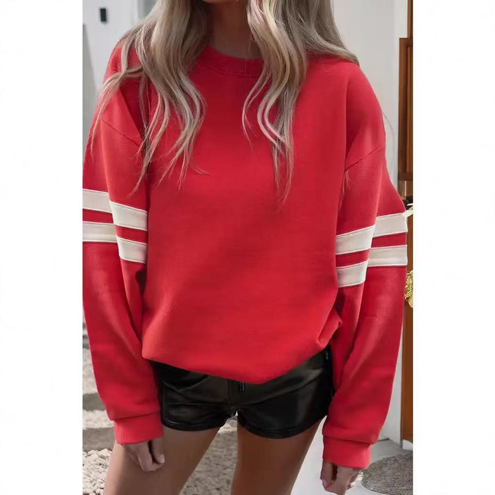 Oversized sporty sweater for women with striped accents and a casual fit Lune London