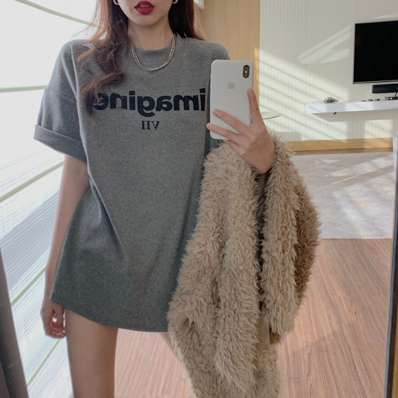 Women's Comfortable Oversized T-Shirt with Creative Print and Casual Cut