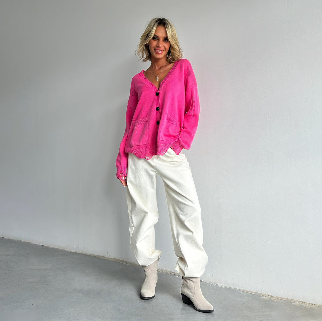 Casual knitted cardigan for women with marked visible seams and pockets Lune London