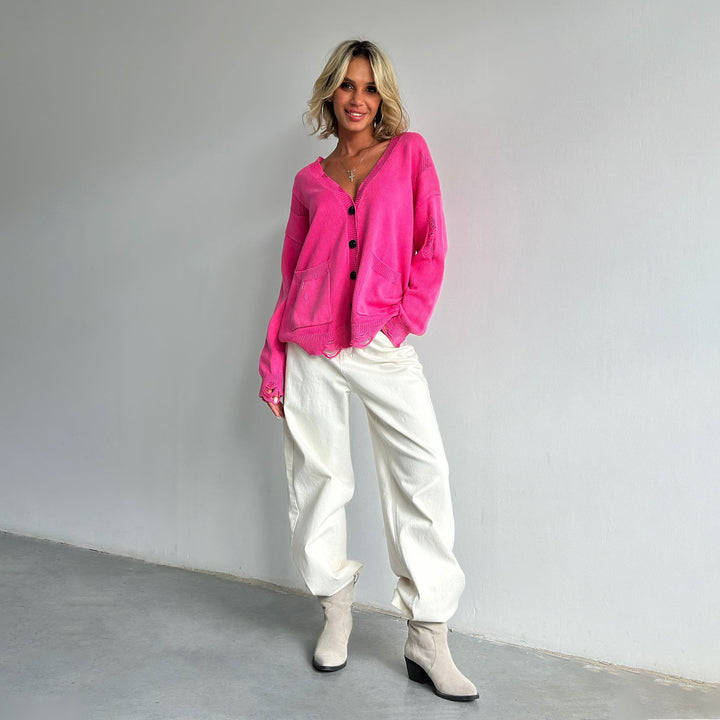 Casual knitted cardigan for women with marked visible seams and pockets Lune London