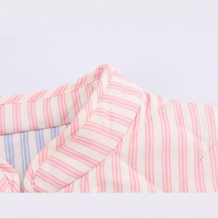 Quilted jacket for women with practical pockets and Lune London button details
