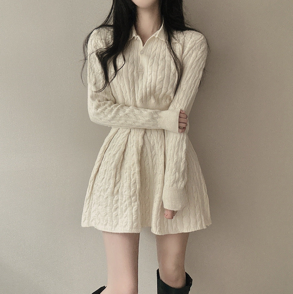 Robe en tricot pour femme avec col polo et motif en relief en câble Chic & Stil