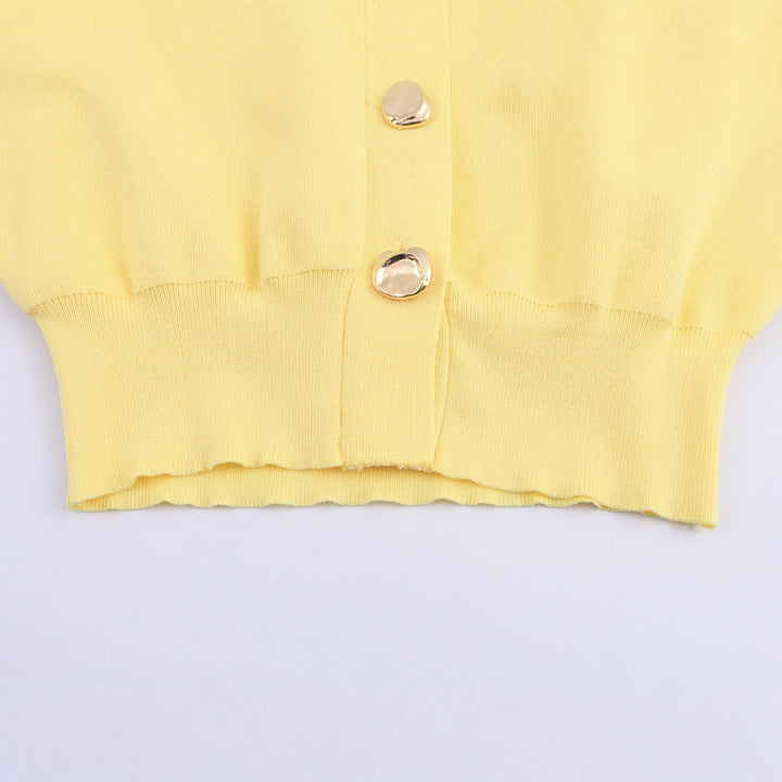 Dames décontracté cardigan avec des manches bouffantes et des détails de bouton élégants Lune London