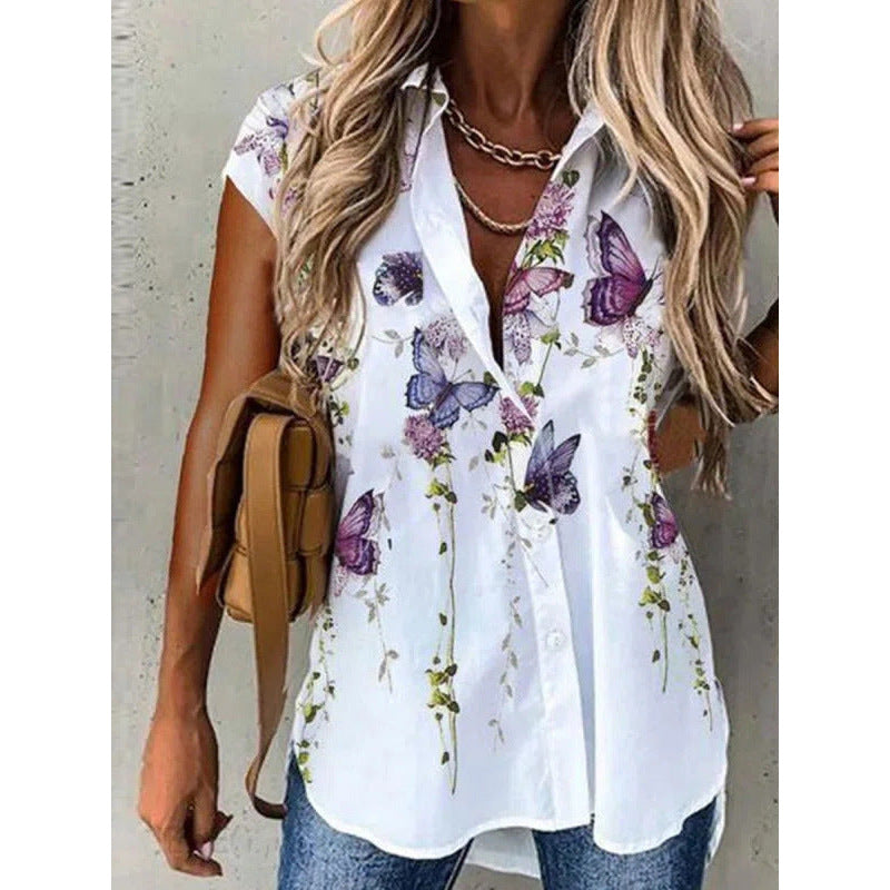 Short sleeve blouse for women with floral pattern and button placket Lune London