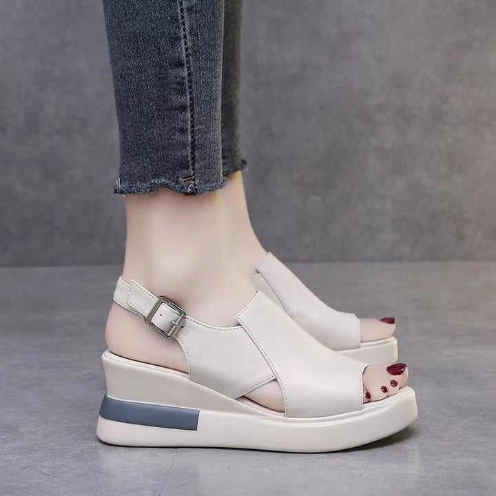 Comfortable wedge sandals for women with an adjustable strap and ergonomic insole technology Lune London