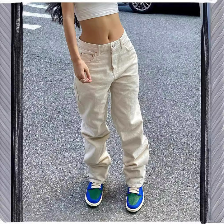 High-waisted wide jeans for women with a modern cut Lune London