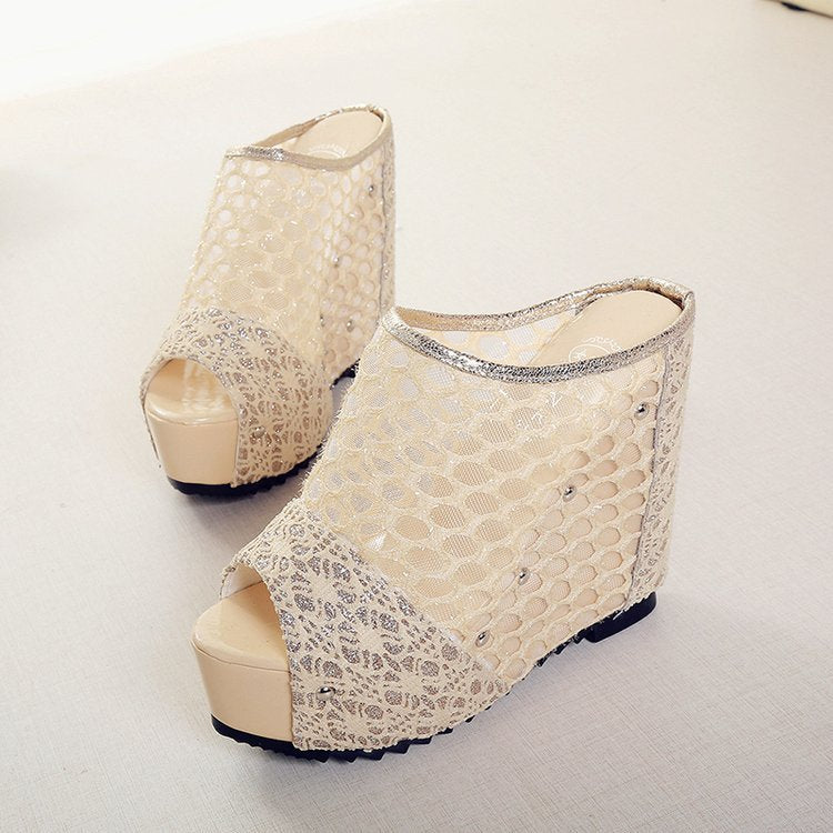 Ladies Platform Furs with a trendy bow design and sparkling accents Lune London