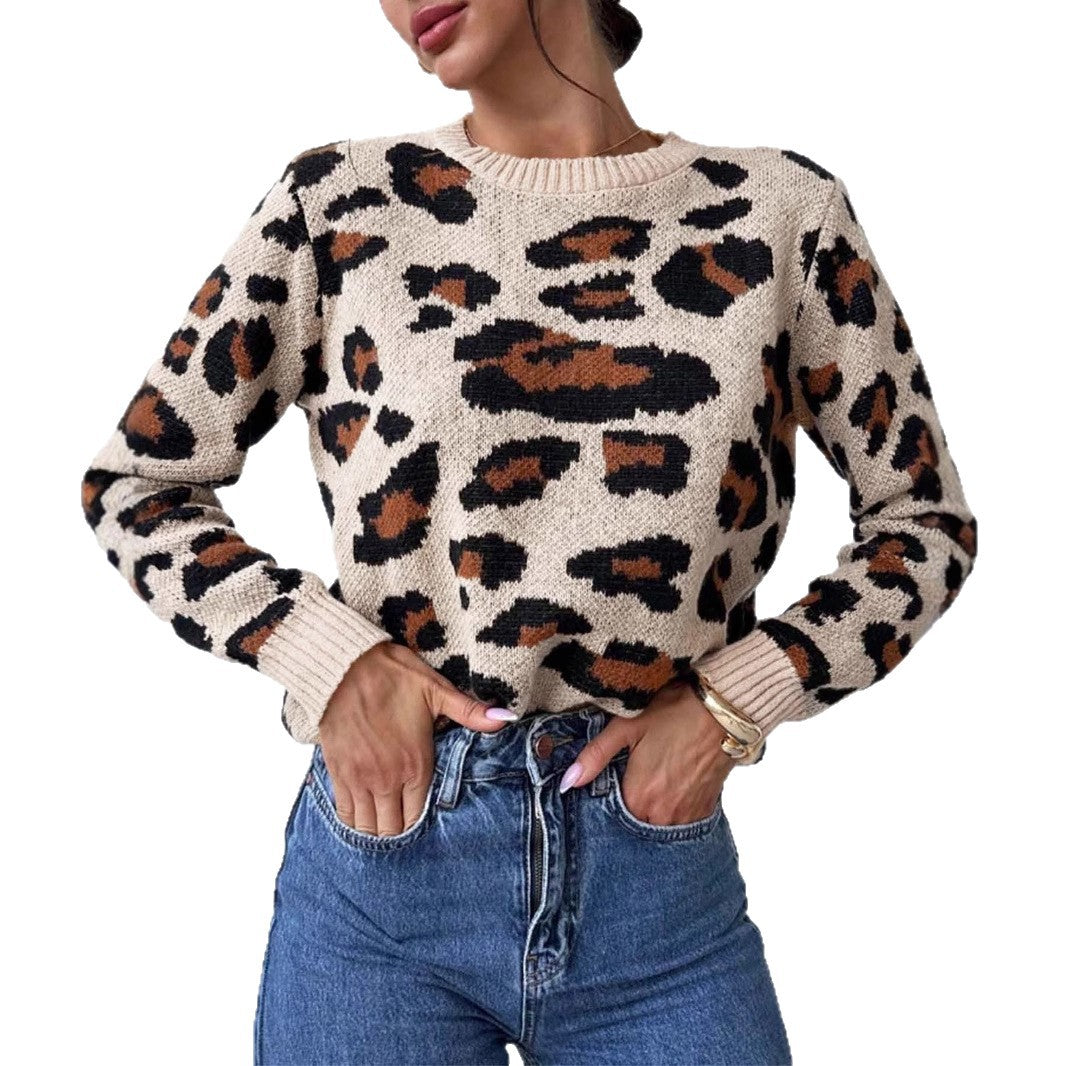 Lune London | Women's cozy knitted sweater with leopard pattern and dropped shoulders