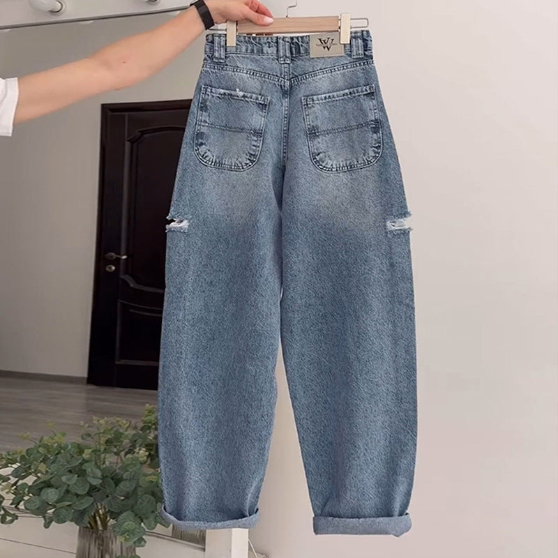 Casual Women's Baggy Jeans with Ripped Details Lune London
