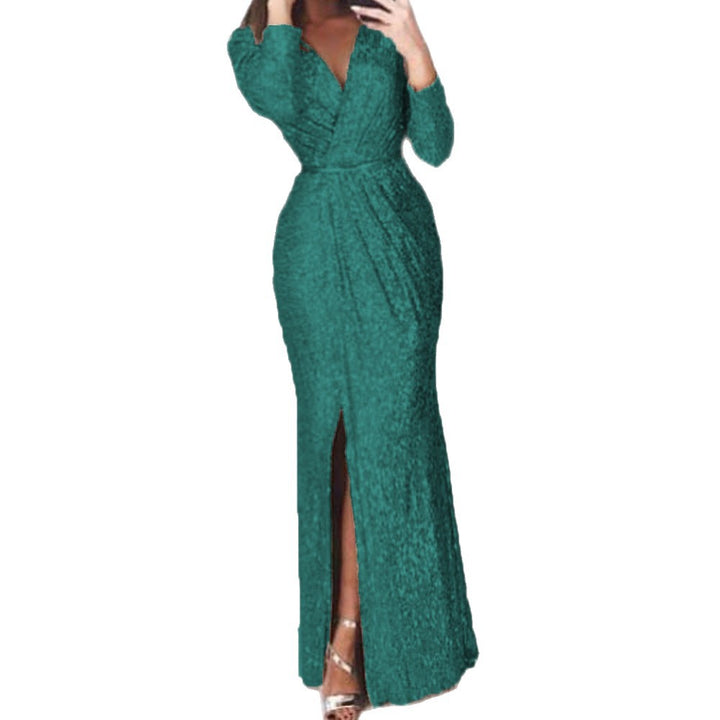 Robe de soirée longue pour femmes avec un design élégant enveloppant et une fente Chic & Stil