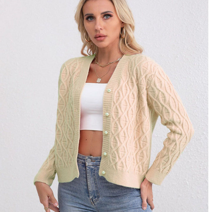 Cardigan femme designer avec motif en câble et couleurs douces Chic & Stil