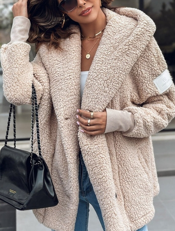 Ladies fluffy teddy jacket with oversized collar and practical pockets Lune London