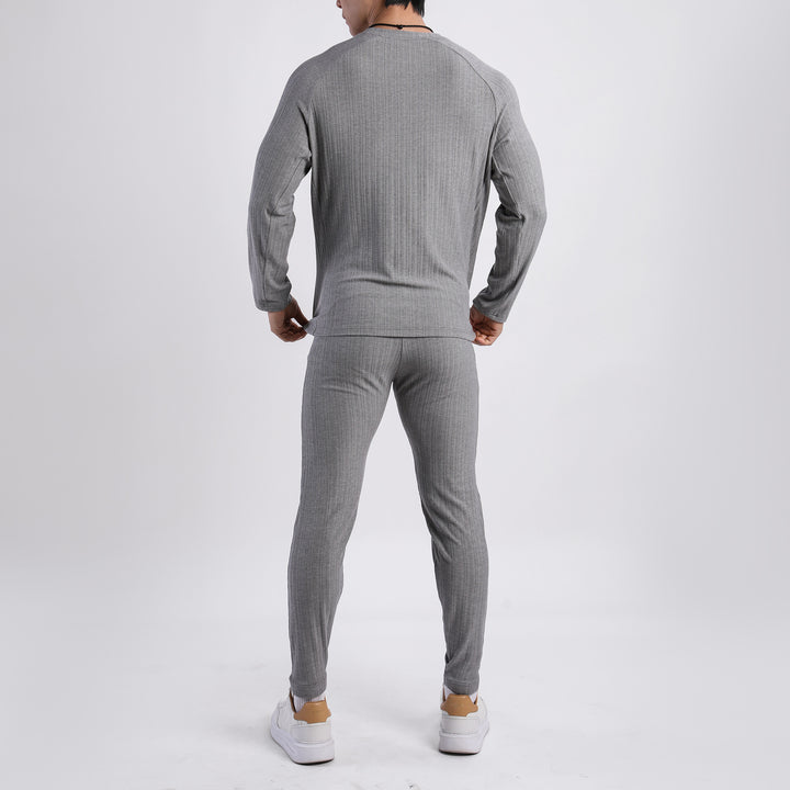Men's Thermo-Set with innovative thermal insulation and moisture-wicking properties Lune London
