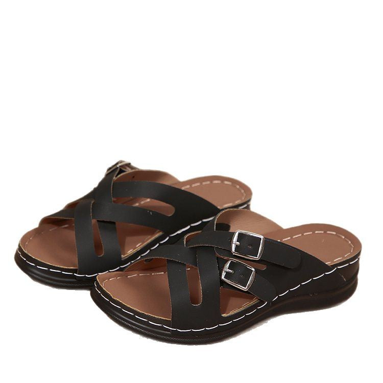 Comfortable women's shoes with a trendy buckle design and cushioned insole Lune London