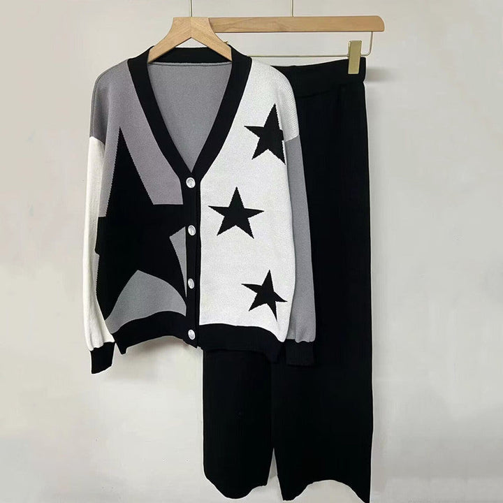 Lune London striking star-pattern women's knit set with button details