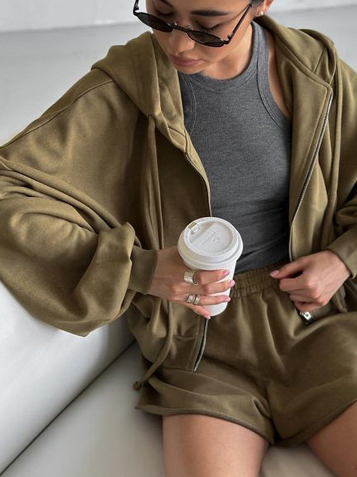 Casual sweatshirt set for women with surplus fabric and high collar Lune London