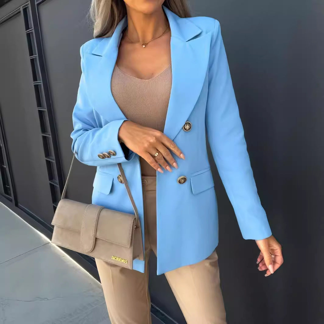 Elegant blazer for women with double-breasted buttons and a modern cut Lune London