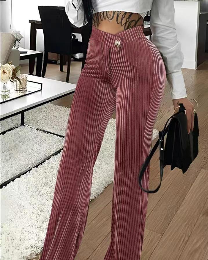 Ladies Elegant Pleated Pants with Button Details Lune London