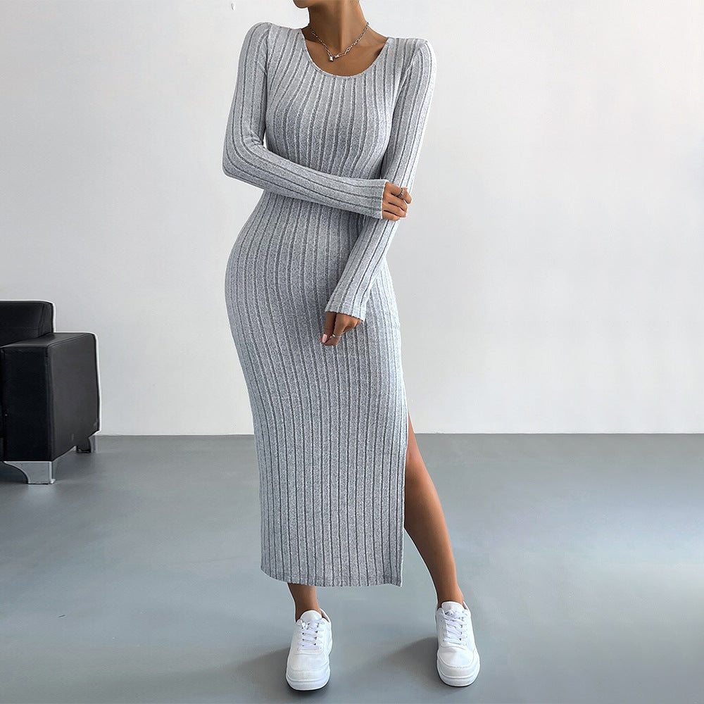 Robe maxi en maille pour femme avec manches longues et fente latérale Chic & Stil