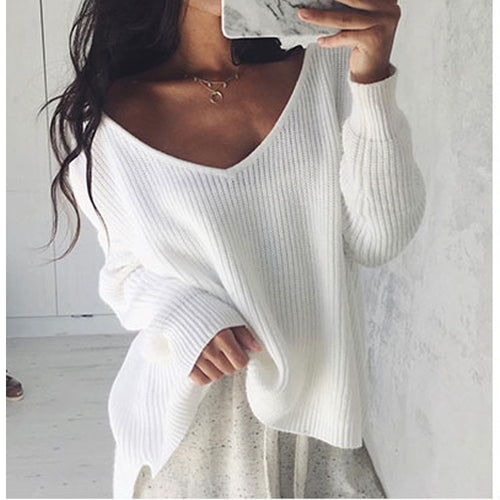Chunky knit sweater for women with V-neck and relaxed fit Lune London