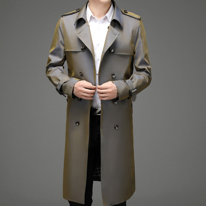 Modern trench coat for men with double-breasted buttons and practical pockets Lune London