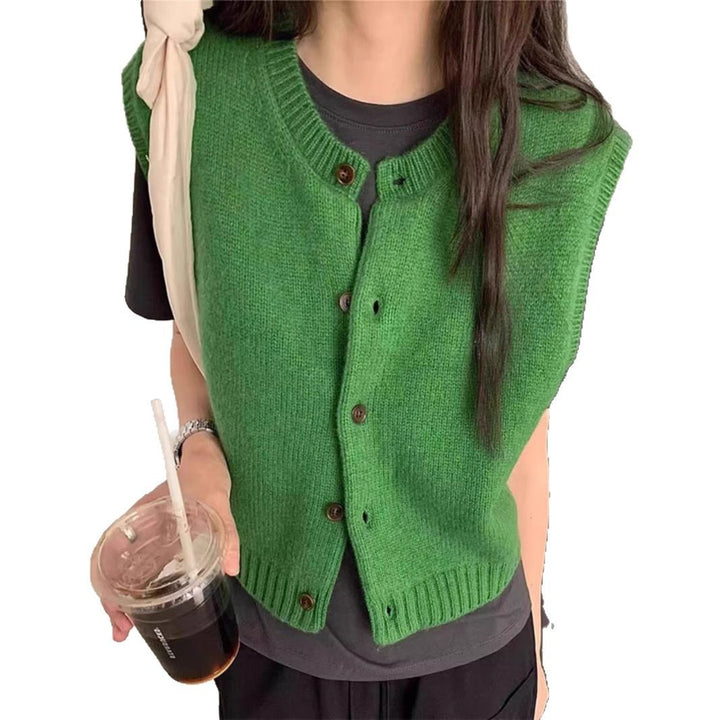 Gilet tricoté pour femmes avec détail de bouton et coupe moderne Chic & Stil