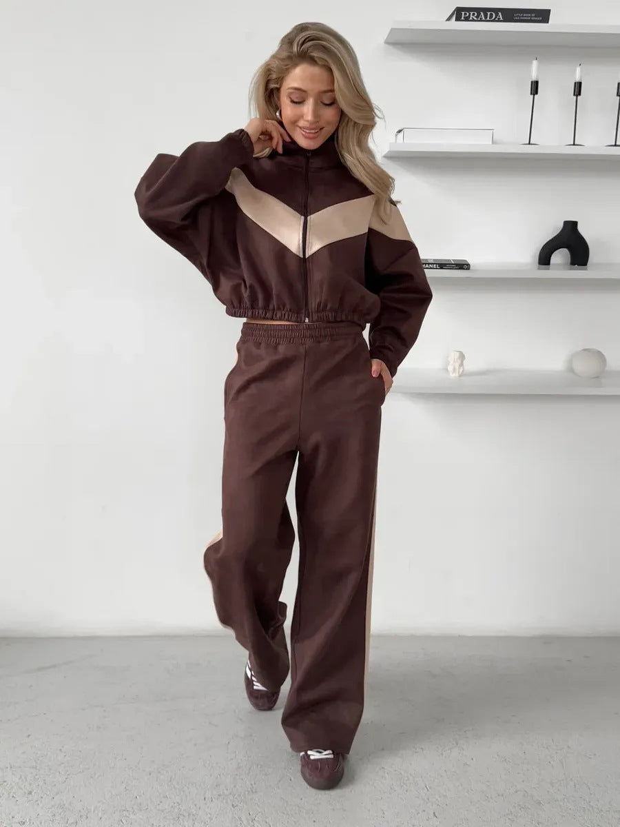 Lune London women's sporty loungewear set with high collar and zipper