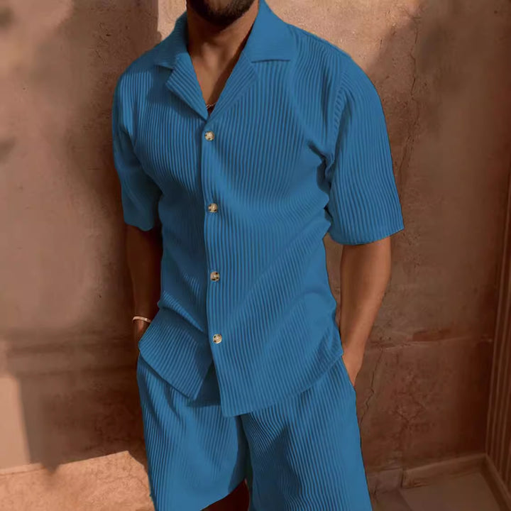 Short-sleeved shirt for men and shorts with structured design Lune London
