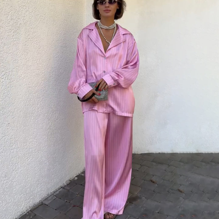 Women's pajama set made of satin cotton with elegant stripes and a loose fit