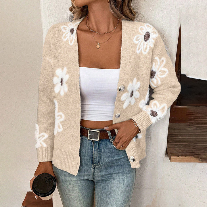 Ladies cozy cardigan with floral pattern Lune London