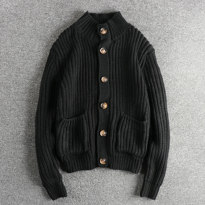 Knit jacket for women with large pockets and button closure Lune London
