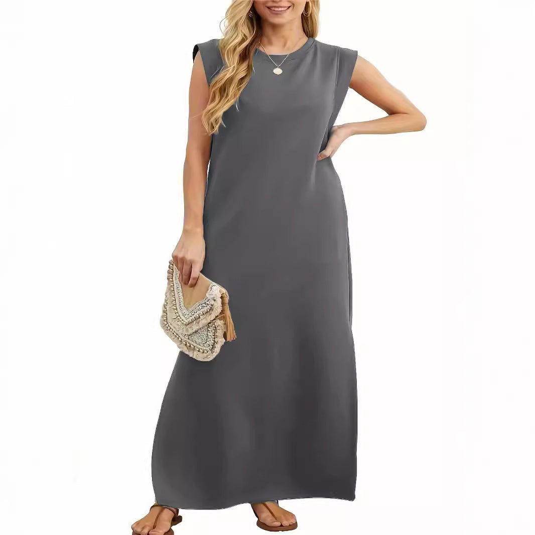 Maxi dress for women with clean lines and modern details on the shoulders Lune London