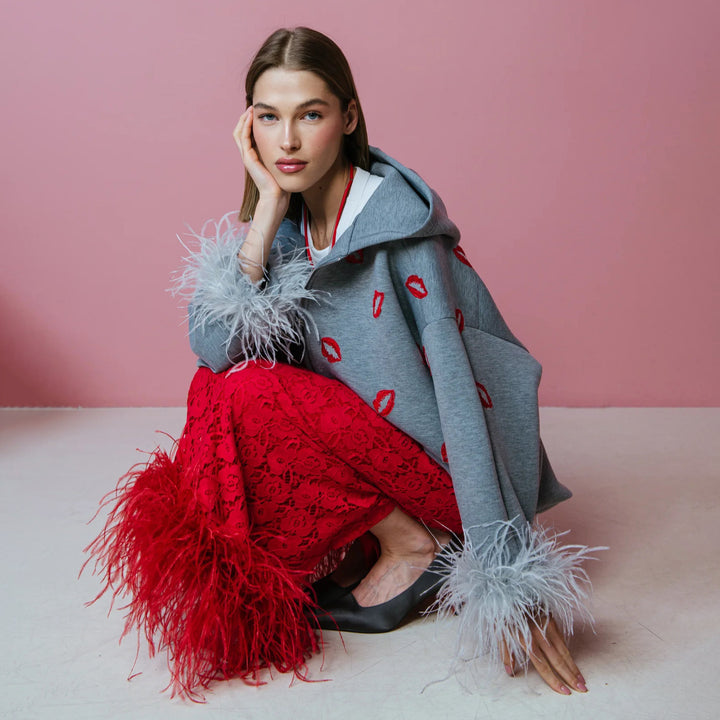 Hoodie for women with feathers and lips pattern Lune London