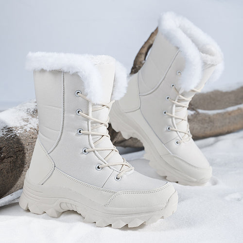 Winter boots for women with non-slip sole and trendy faux fur Lune London