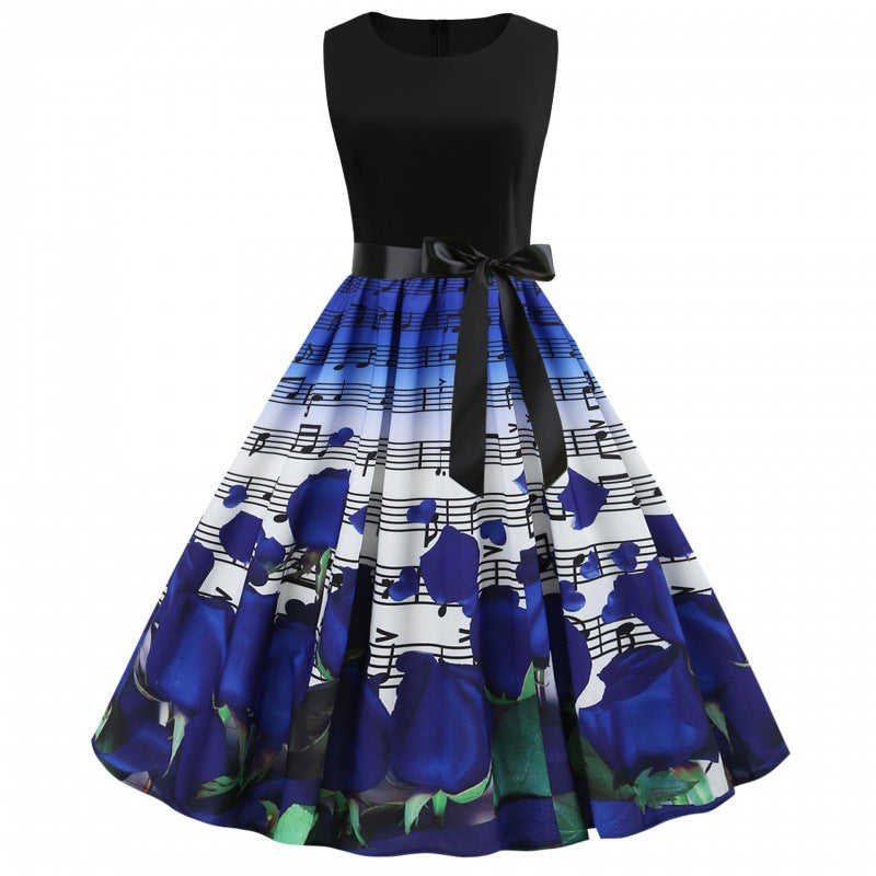 Robe midi femme avec design floral rose et impression de note harmonieuse Chic & Stil