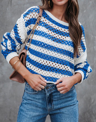 Knitted airy sweater for women with a large diamond pattern and a striped design Lune London